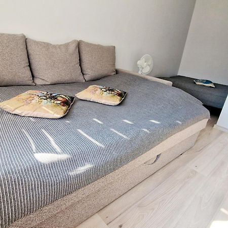 Sp Apartment Klaipedas Street Close To Beach Liepāja Extérieur photo